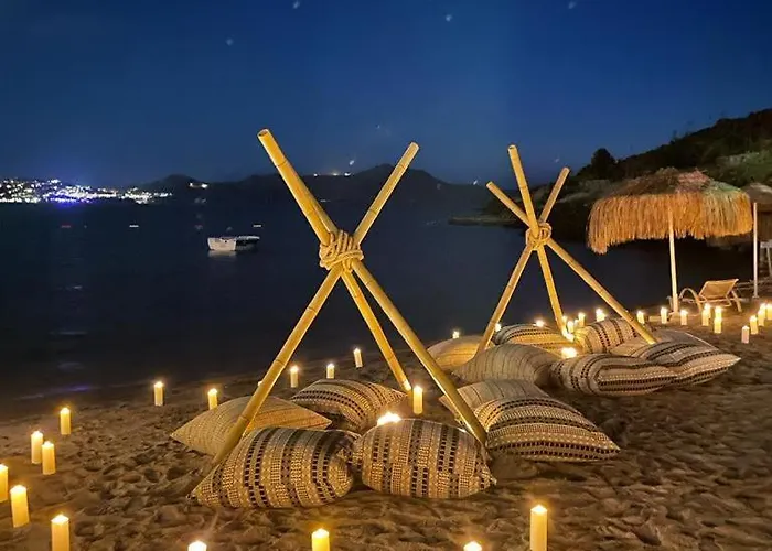 Moon Beach&hotel *